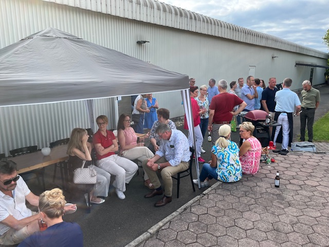 Warten auf die Wurst